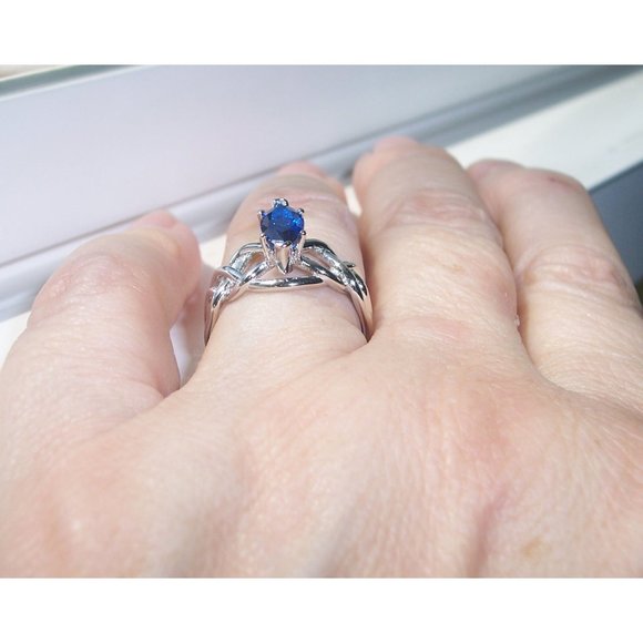 925 STERLING SILVER Marquise Blue Spinel Celtic Knot Ring - Picture 4 of 16